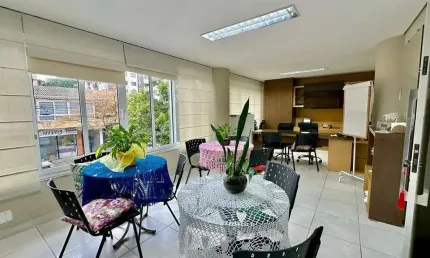Ponto comercial à venda no Centro, Caxias do Sul , 46 m2 por R$ 200.000