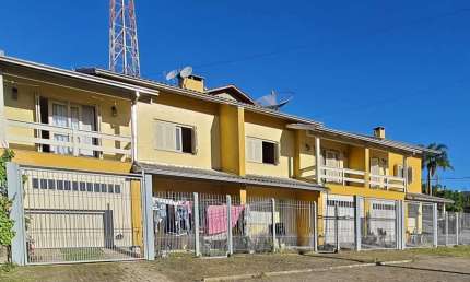 Casa com 3 quartos à venda no América, Farroupilha , 128 m2 por R$ 490.000