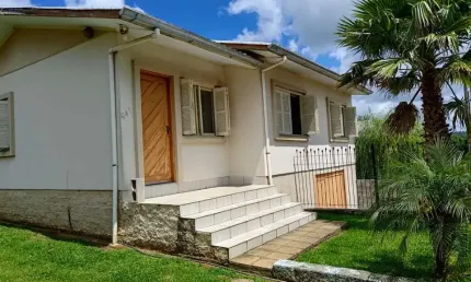 Casa com 3 quartos à venda no Monte Verde, Farroupilha , 111 m2 por R$ 560.000