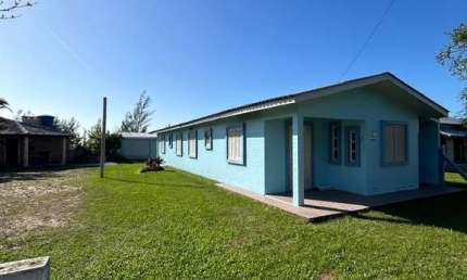 Casa com 6 quartos à venda no Centro, Arroio do Sal , 178 m2 por R$ 640.000