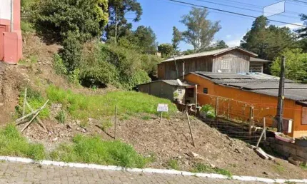 Terreno à venda no Centenário, Farroupilha  por R$ 106.000
