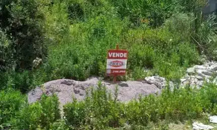 Terreno à venda no Charqueadas, Caxias do Sul 