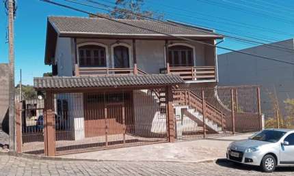 Casa com 3 quartos à venda no Esplanada, Caxias do Sul , 275 m2 por R$ 1.166.000