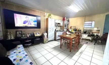 Casa com 2 quartos à venda no América, Farroupilha , 77 m2 por R$ 270.000