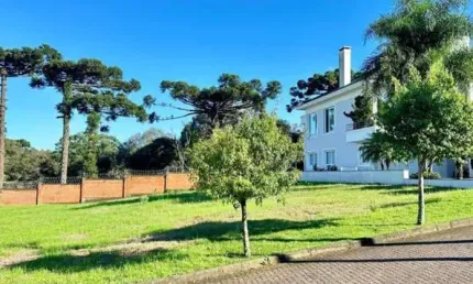 Terreno à venda no Vale dos Vinhedos (Distrito), Bento Gonçalves  por R$ 740.000