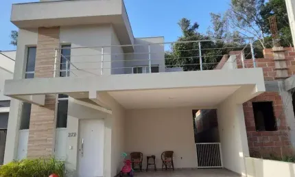 Casa nova de alto padrão (132m² útil) no condomínio Villa Verde, Gramadão I, Jundiaí - SP