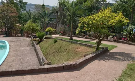 Bela chácara à venda com 1.195m² e piscina em Jarinu - SP
