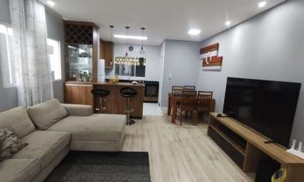 Casa em Condomínio à Venda em Cotia-SP,  com 3 Quartos sendo 1 Suíte, 2 Salas, 3 Banheiros, 2 Vagas, 86m².