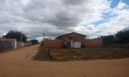 Terreno à venda no Centro, Condeúba 