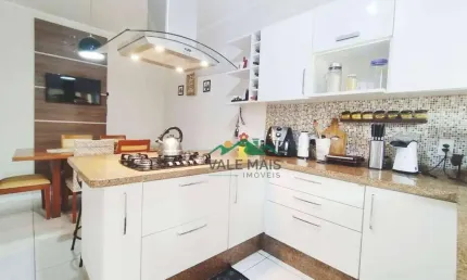 Casa com 3 dormitórios à venda por R$ 750.000,00 - Jardim do Vale - Guaratinguetá/SP