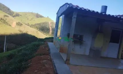 Chácara com 1 dormitório à venda, 900 m² por R$ 220.000,00 - Marins - Piquete/SP