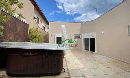 Casa com 3 dormitórios à venda, 180 m² por R$ 1.600.000,00 - Residencial Alberto Byington - Guaratinguetá/SP