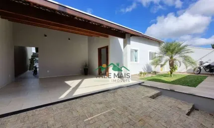 Casa com 3 dormitórios à venda, 184 m² por R$ 780.000,00 - Residencial Village Santana - Guaratinguetá/SP