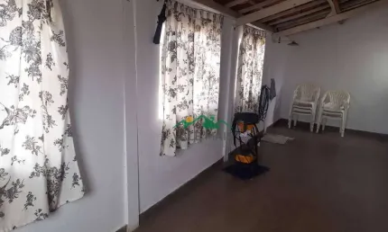 Casa com 3 dormitórios à venda, 438 m² por R$ 2.000.000 - Nova Guará - Guaratinguetá/SP
