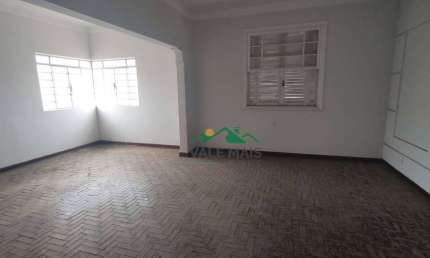 Casa com 4 dormitórios à venda, 263 m² por R$ 590.000,00 - Centro - Guaratinguetá/SP