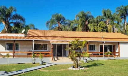 Chácara com 4 dormitórios à venda, 5000 m² por R$ 950.000,00 - Bom Jardim - Guaratinguetá/SP