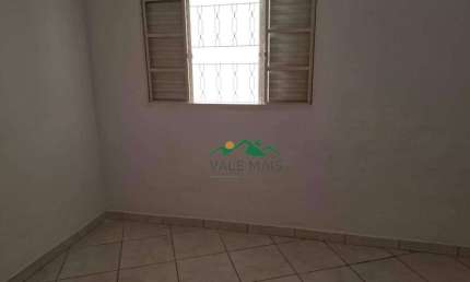 Casa com 2 dormitórios para alugar, 83 m² por R$ 1.300,00/mês - Campo do Galvão - Guaratinguetá/SP