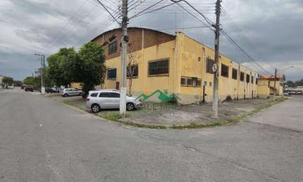 Galpão, 2500 m² - venda por R$ 2.900.000,00 ou aluguel por R$ 14.000,00/mês - Engenheiro Neiva - Guaratinguetá/SP