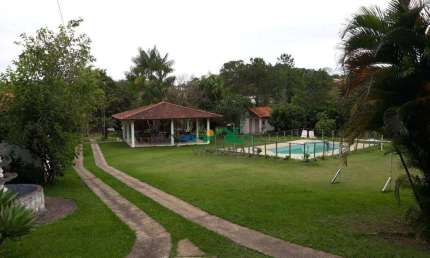 Chácara com 3 dormitórios à venda, 8000 m² por R$ 850.000,00 - Bom Jardim I - Guaratinguetá/SP