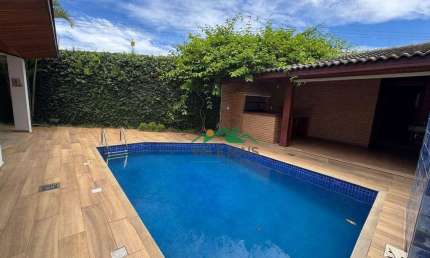 Casa com 3 dormitórios, 270 m² - venda por R$ 1.800.000,00 ou aluguel por R$ 8.000,00/mês - Vila Paraíba - Guaratinguetá/SP