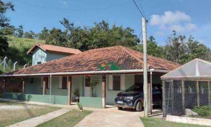 Chácara com 3 dormitórios à venda, 2300 m² por R$ 720.000,00 - Jardim Aeroporto - Guaratinguetá/SP