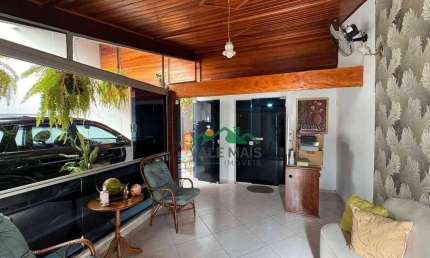Casa com 3 dormitórios à venda, 208 m² por R$ 1.400.000,00 - Santa Terezinha - Aparecida/SP