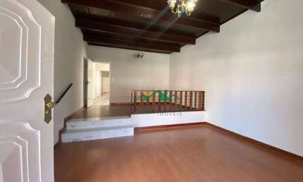 Casa com 5 dormitórios para alugar, 188 m² por R$ 3.900,00/mês - Residencial Alberto Byington - Guaratinguetá/SP