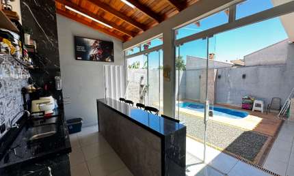 Casa à venda na Rua Francisco Jorge Ribeiro, 323, Jardim Oriental, Maringá