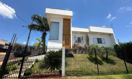 Casa 3 quartos e piscina Jardim Itamarati II Marialva