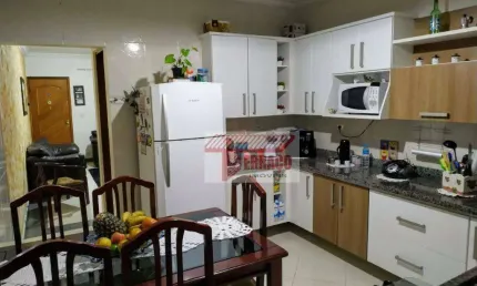 Sobrado com 3 dormitórios à venda, 86 m² por R$ 560.000,00 - Vila Eldízia - Santo André/SP