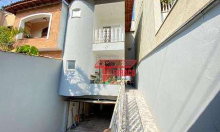 Sobrado com 4 dormitórios à venda, 289 m² por R$ 999.000,00 - Parque Jaçatuba - Santo André/SP