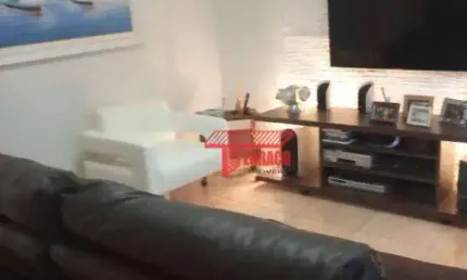 Casa com 4 quartos à venda na Rua Bororé, Vila Helena, Santo André