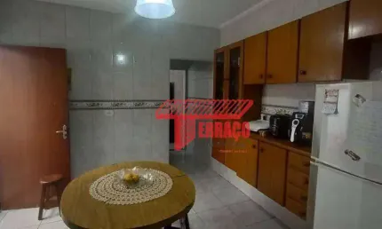 Casa com 3 quartos à venda na Rua Francisco Inácio, Vila Vitória, Santo André