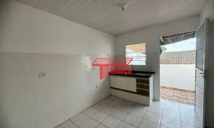 Casa com 1 dormitório para alugar por R$ 1.000,00/mês - Vila Helena - Santo André/SP