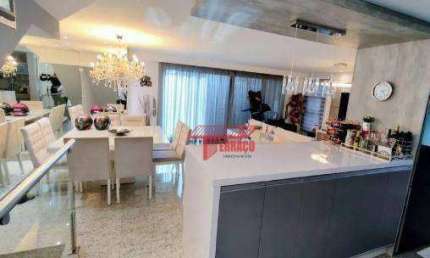 Sobrado em Condomínio com 4 Quartos para Alugar/Venda, 174m² - Bairro Jardim, Santo André/SP.