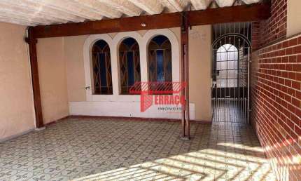 Casa com 3 dormitórios para alugar, 140 m² por R$ 2.495,00/mês - Vila Floresta - Santo André/SP