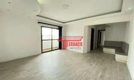 Apartamento com 3 dormitórios à venda, 106 m² por R$ 700.000,00 - Vila Valparaíso - Santo André/SP
