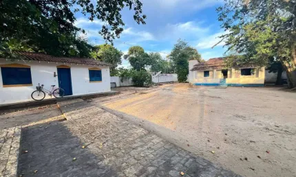 Refúgio Exclusivo à Beira da Lagoa – 4.000m² de Puro Encanto