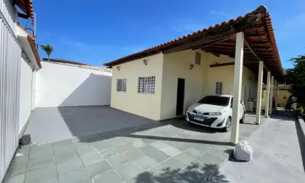 Casa perfeita para Comercial/Residencial no Parque Dez