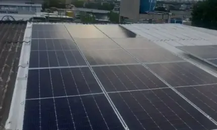Casa com painel solar financiável no parque das laranjeiras. custo benefício espetacular