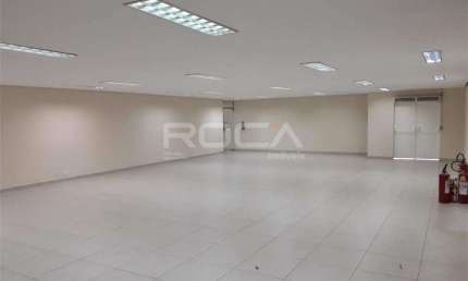 Prédio Comercial no Parque Industrial Lagoinha em Ribeirão Preto