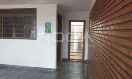 Casa à venda em Sumarezinho, Ribeirão Preto: 2 dormitórios e 1 suíte
