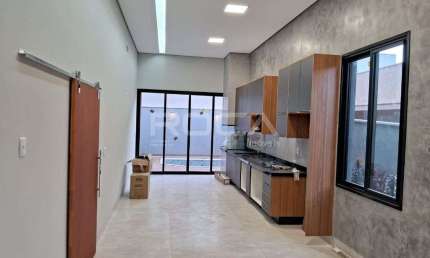Venda de Casas / Condomínio na cidade de Ribeirão Preto