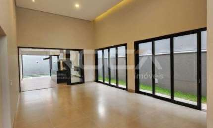 Casa de luxo com 3 suítes no Condomínio Vila do Golf em Ribeirão Preto