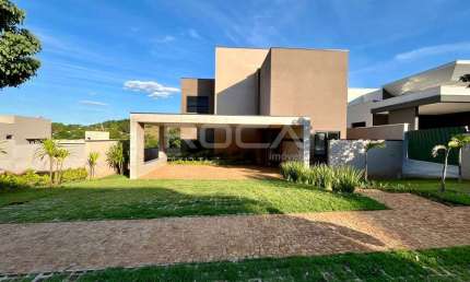 Venda de Casas / Condomínio na cidade de Ribeirão Preto