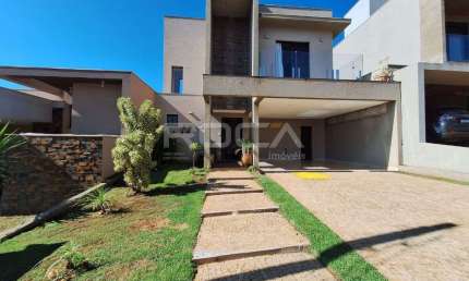 Venda de Casas / Condomínio na cidade de Ribeirão Preto