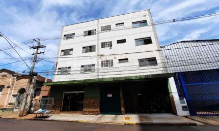 Apartamento Térreo para Venda e Locação de 1 quarto no Centro de Ribeirão Preto