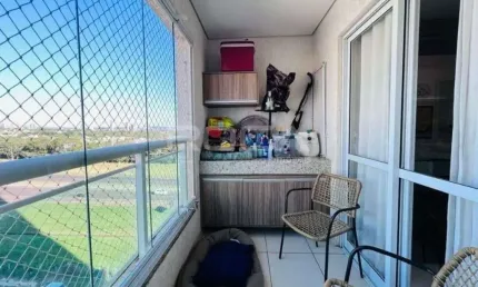 Venda de Apartamentos / Padrão na cidade de Ribeirão Preto
