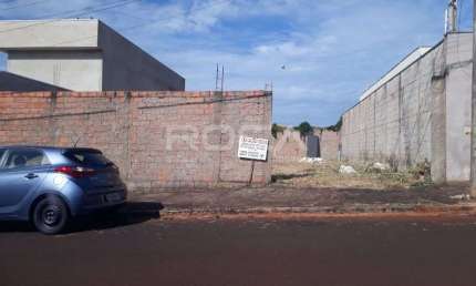 Venda de Terreno / Padrão na cidade de Ribeirão Preto