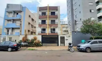 Venda de Apartamentos / Padrão na cidade de Ribeirão Preto